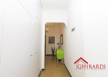 9.0 CORRIDOIO.jpg - Appartamento Via Giordano 96, Genova (zona Sestri Ponente) - foto 26