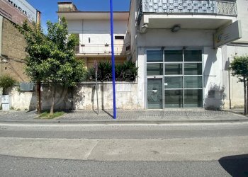 2.JPG - Locale Commerciale Giugliano in Campania - foto 2