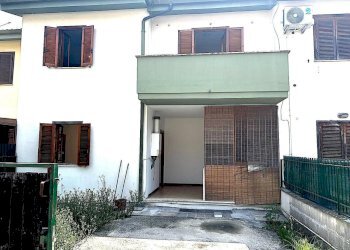 4781b4cd-1134-4e7d-a575-ddd011d1e835.jpg - Villa Via Anxur 75, Terracina - foto 11