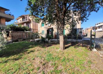 WhatsApp Image 2026-04-21 at 10.14.25.jpeg - Trilocale Via Giuseppe Garibaldi 149, Guidonia Montecelio - foto 10