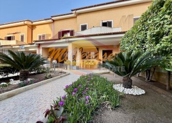 72779afc-d0d2-4e0e-8b1b-ca493bd2412f.jpg - Villa a Schiera Via Salvatore Monteforte, Siracusa - foto 3