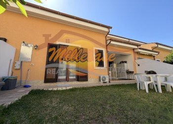 a778f294-8d53-401c-b8cf-ec9ca6a14bb0.jpg - Villa a Schiera Via Salvatore Monteforte, Siracusa - foto 19