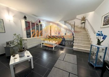 d9ef3855-d52d-4691-9438-0275028d8a0f.jpg - Villa a Schiera Via Salvatore Monteforte, Siracusa - foto 23