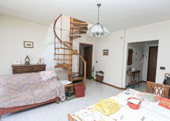 sala - Attico Via Morego 55, Genova (zona Pontedecimo) - foto 15