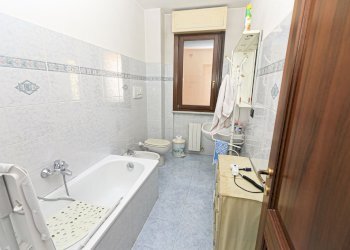 bagno 1 - Attico Via Morego 55, Genova (zona Pontedecimo) - foto 26