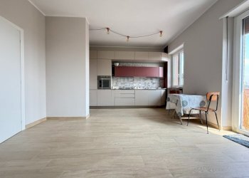 IMG_5305.JPG - Appartamento Strada Tedeschi 41, Leini - foto 2