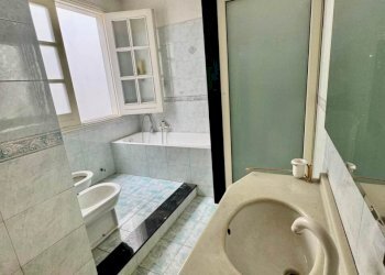 paterno bagno.jpg - Four-room apartment VIA ISTRIA  41, Paternò - photo 4