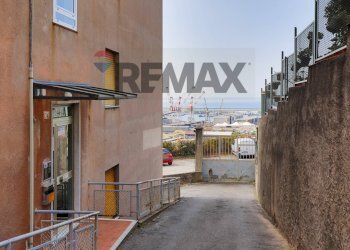 Monolocale Via Sant'alberto, 34 A 
 Sestri Ponente, Genova (zona Sestri Ponente) - foto 37