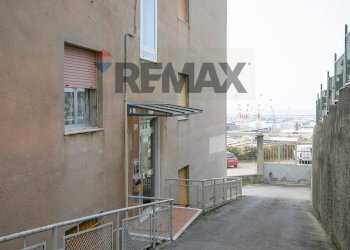 Monolocale Via Sant'alberto, 34 A 
 Sestri Ponente, Genova (zona Sestri Ponente) - foto 39