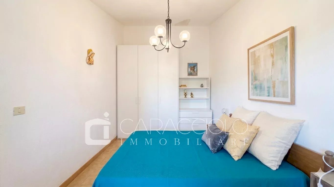 Two-room apartment Olbia - photo 2