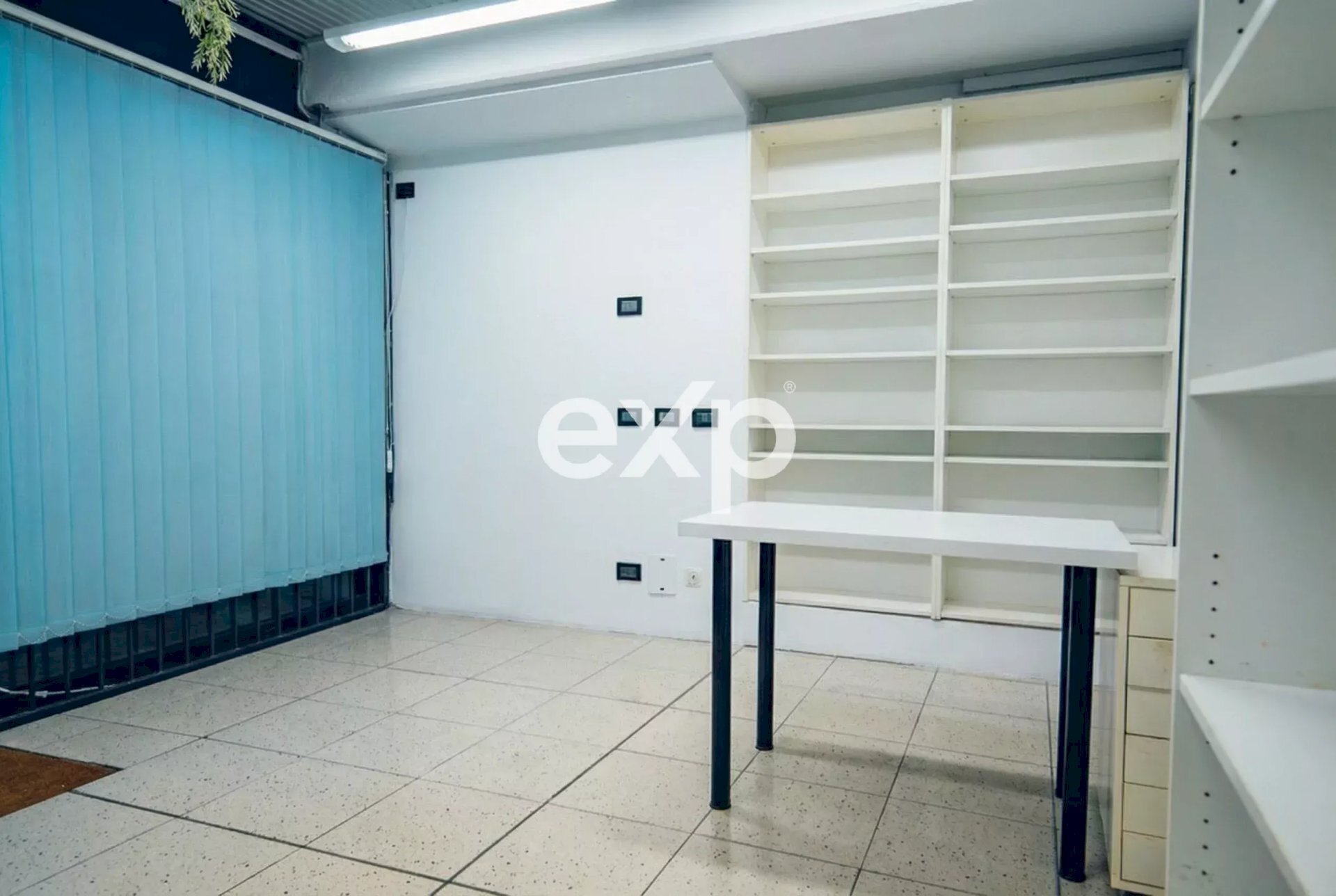 Locale Commerciale Via Monte Rosa, Villa Guardia - foto 3