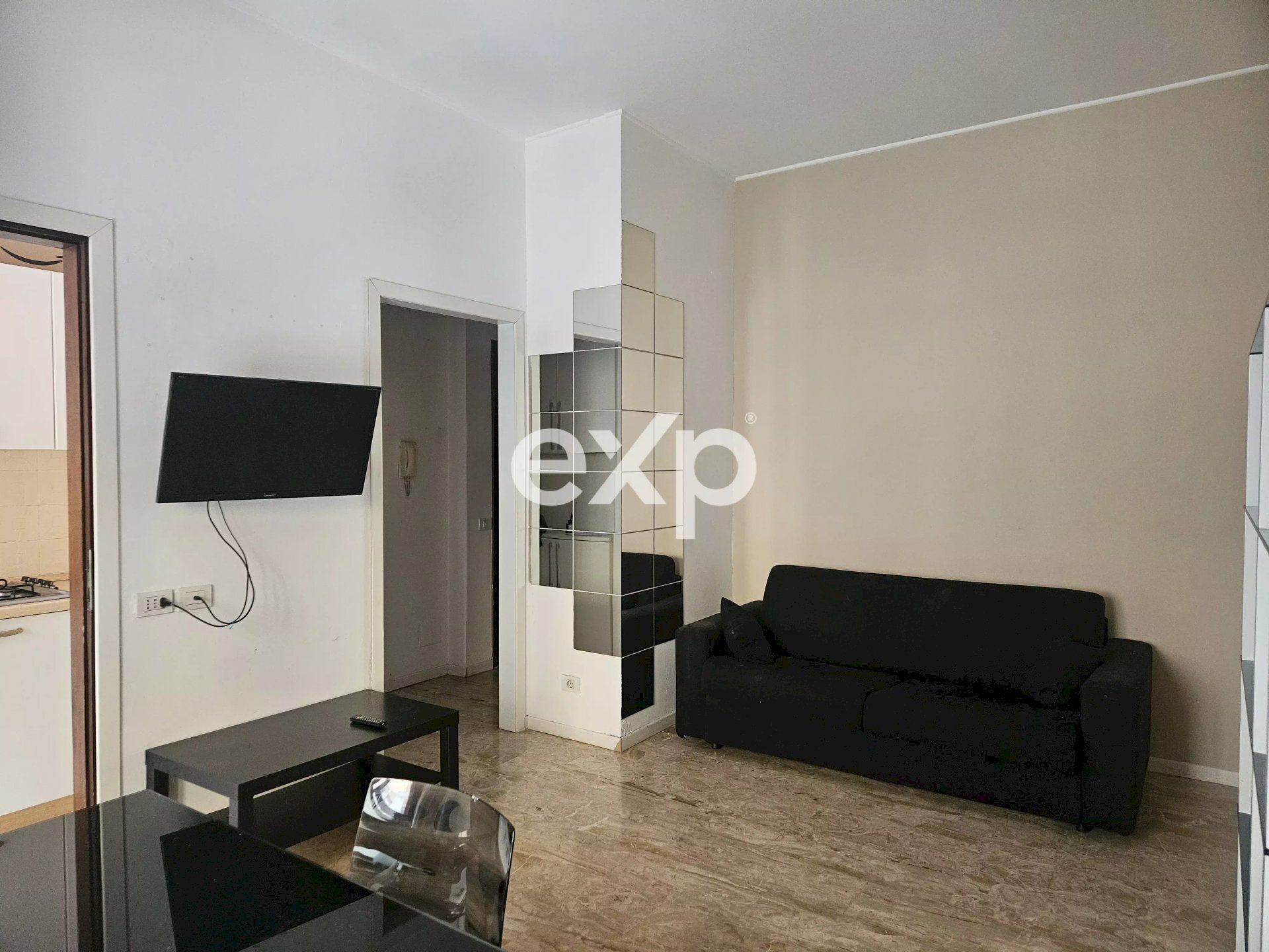 One-room apartment Via Carlo Goldoni, Milano - photo 3