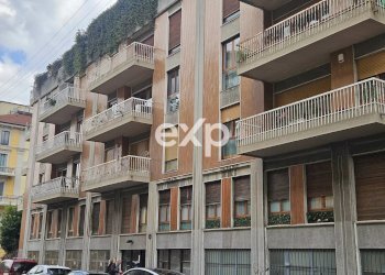 One-room apartment Via Carlo Goldoni, Milano - photo 12