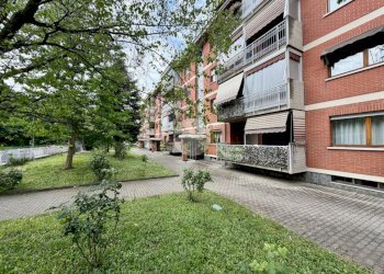 Quadrilocale Via Guido Gozzano, Venaria Reale - foto 1