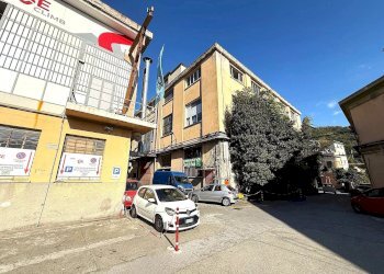 Ufficio Via Borzoli, Genova (zona Sestri Ponente) - foto 3