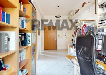 Bilocale Via Giuseppe Ferrari, 7 
 Castelletto, Genova (zona Castelletto) - foto 3