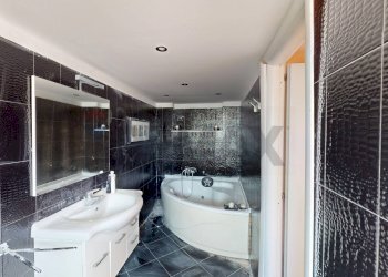 Casa indipendente Pontedecimo, Genova, Genova (zona Pontedecimo) - foto 53