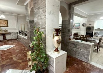 Casa indipendente Falciano del Massico - foto 5
