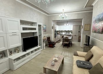 Casa indipendente Falciano del Massico - foto 7