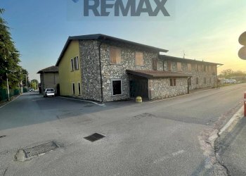 Trilocale Via San Cassiano, 16 
 Trescore Balneario, Trescore Balneario - foto 27