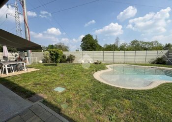 Villa a Schiera Via Torino, San Francesco al Campo - foto 2