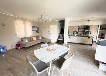 Villa a Schiera Via Torino, San Francesco al Campo - foto 4