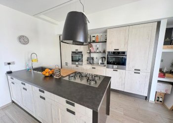 Villa a Schiera Via Torino, San Francesco al Campo - foto 6