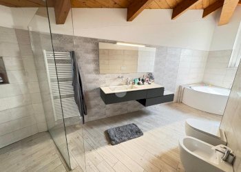 Villa a Schiera Via Torino, San Francesco al Campo - foto 17