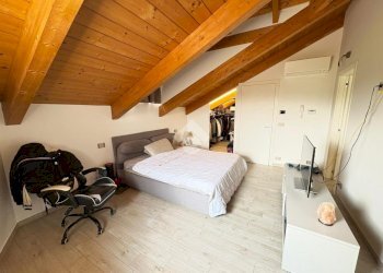 Villa a Schiera Via Torino, San Francesco al Campo - foto 20