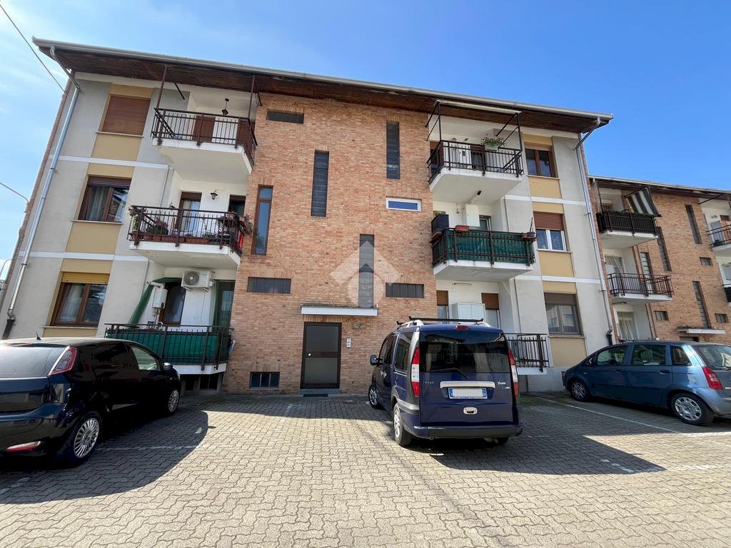 Apartment Str. dei Sospiri, Castellamonte - photo 1