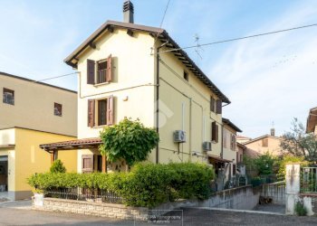 Casa semi indipendente Via Giosuè Carducci, Savignano sul Panaro - foto 1