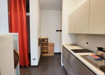 One-room apartment Vimercate - photo 2