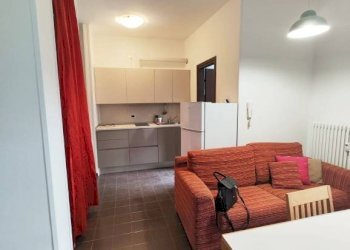 One-room apartment Vimercate - photo 4