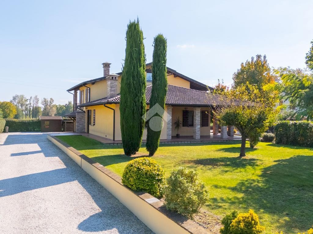 Villa via cavatorti, Campegine - foto 1