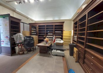 Locale Commerciale via Vicolo Stagni, 2, Imola - foto 1