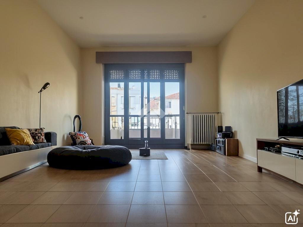 Three-room apartment Viale Beato Quagliotti, Galliate - photo 1