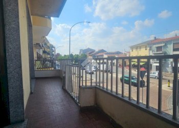 Three-room apartment Viale Beato Quagliotti, Galliate - photo 5