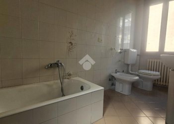 Three-room apartment Viale Beato Quagliotti, Galliate - photo 17