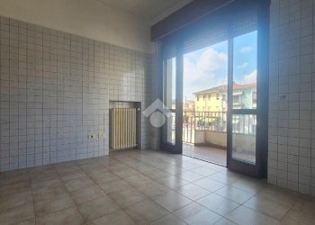 Three-room apartment Viale Beato Quagliotti, Galliate - photo 18