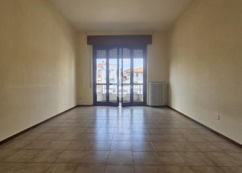 Three-room apartment Viale Beato Quagliotti, Galliate - photo 30