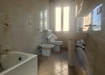 Three-room apartment Viale Beato Quagliotti, Galliate - photo 33