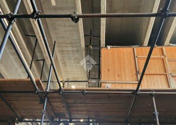 Magazzino via paverano, Savignone - foto 4