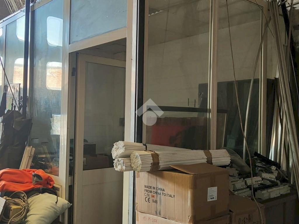 Warehouse via paverano, Savignone - photo 2