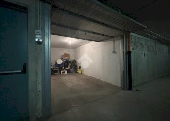 Box Via Mario Borsa, Milano (zona Gallaratese) - foto 9