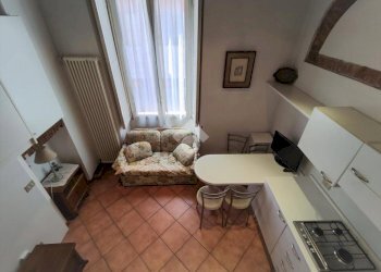 One-room apartment Via Pontida, Milano - photo 13
