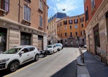 One-room apartment Via Pontida, Milano - photo 19