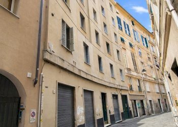 Appartamento via San Donato, Genova (zona Centro Storico) - foto 8