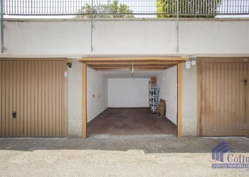 Box Peschiera Borromeo - foto 1