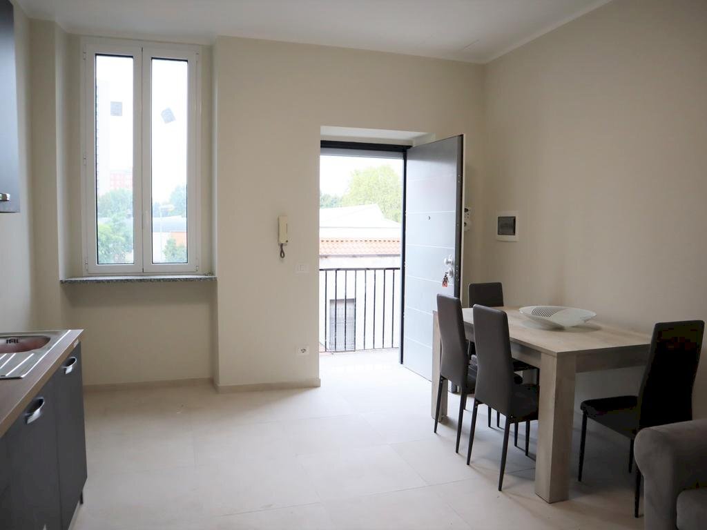 Two-room apartment Via Dante Chiasserini, Milano (neighborhood Bovisasca) - photo 1