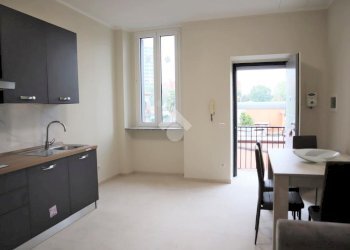 Two-room apartment Via Dante Chiasserini, Milano (neighborhood Bovisasca) - photo 2